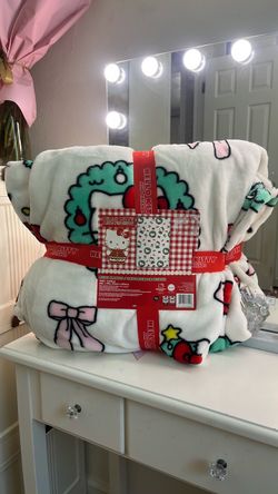 Hello kitty blanket
