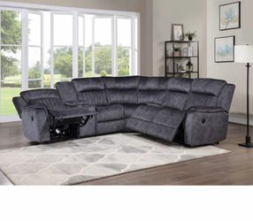New Power Recliner Sectional Couch! 3 Recliner! Free Delivery 🚚!