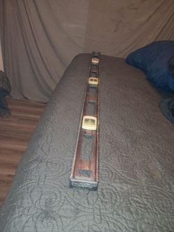 Long Spirit Level Builder's Tool