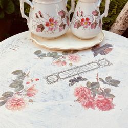 Shabby💘Chic End Table-Vintage-All Wood