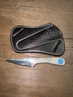 Custom fixed blade with leather sheath