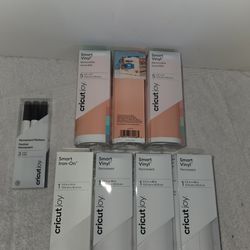 Cricut Joy Smart Vinyl + Makers Bundle Deal Brand new (Price Is Firm)