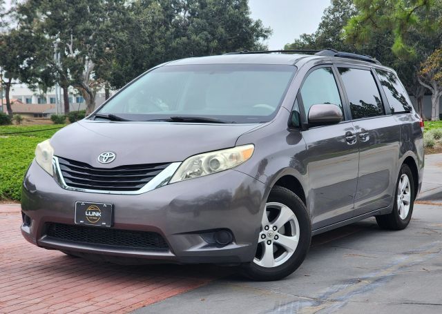2013 Toyota Sienna