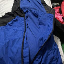 5t Windbreaker 