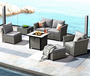 Patio furniture set outdoor new in the box