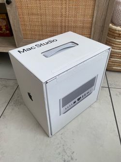 Mac Studio M4 Max 36GB RAM AppleCare+ eligible