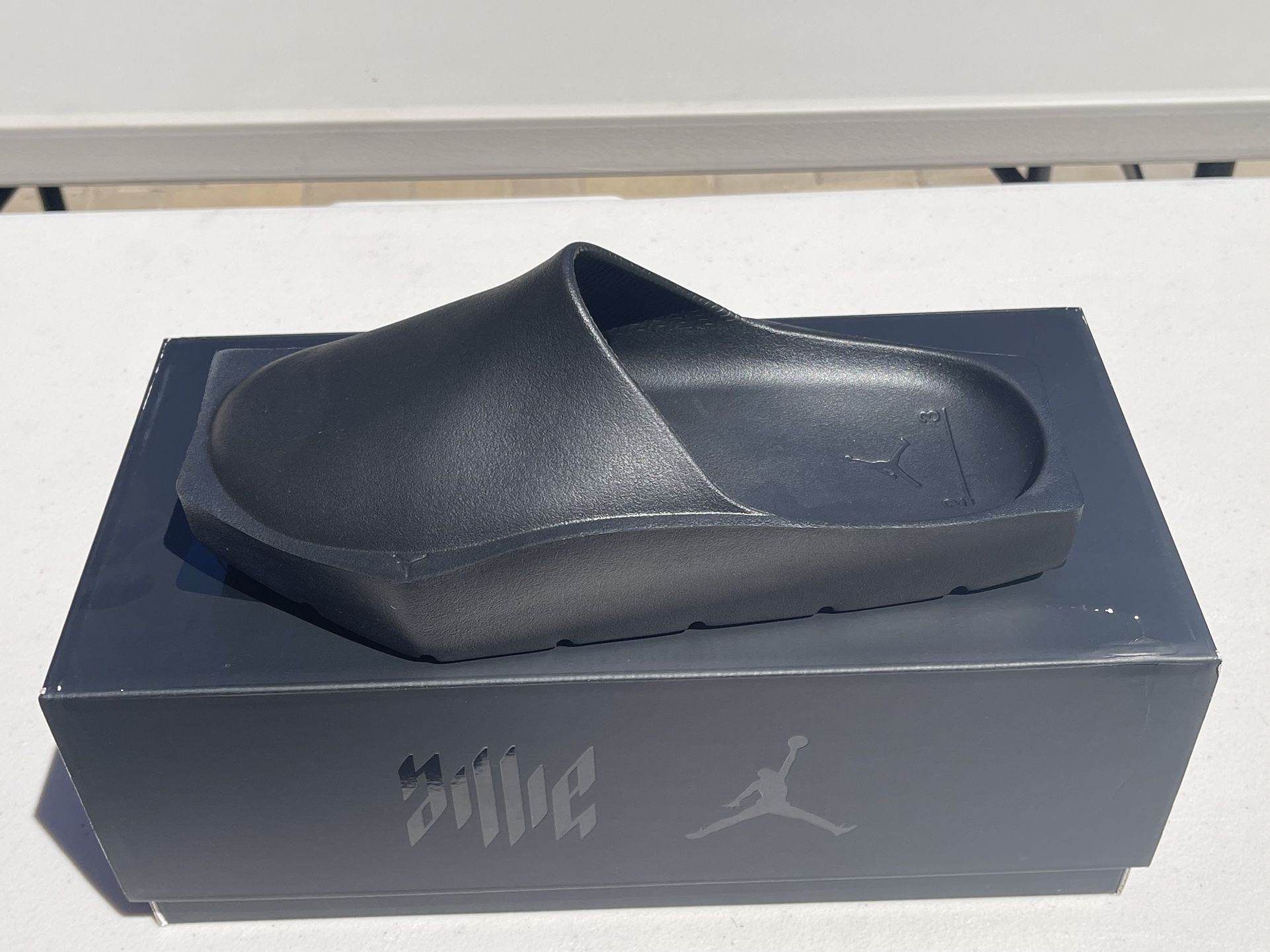 Jordan x Billie Eillish Hex Mule