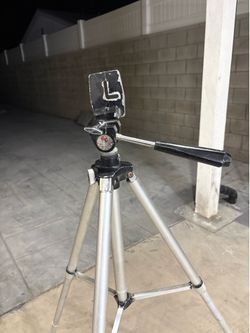 laser level stand