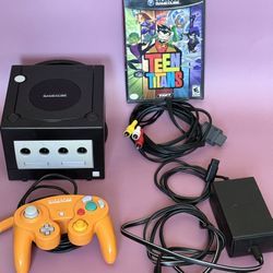 Nintendo GameCube Console. Spice Orange Controller And Game. Great Condition! 