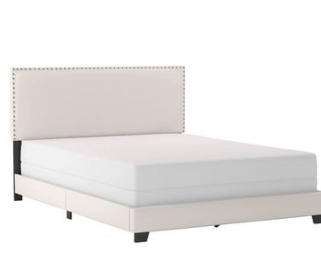 Willow Nailhead Trim Upholstered Full Bed frame