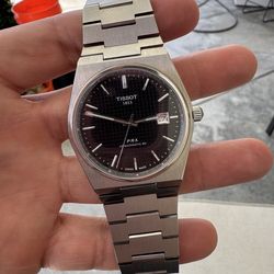 Tissot powermatic 80 men watch  ⌚️