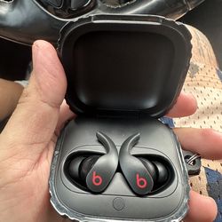 Beats fit pro