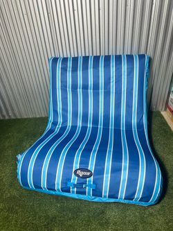 Jumbo Aqua Pool Float Lounger- Like New