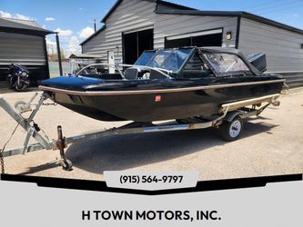 1985 Rinker Runbout
