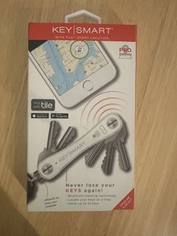 KeySmart Pro Ks411r Compact Key Organizer With Tile Smart Location Technology