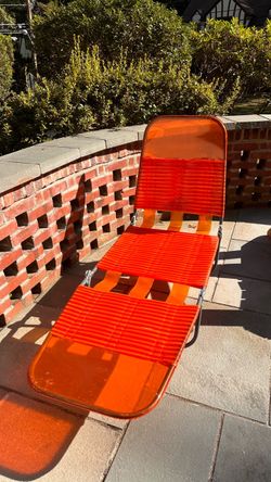 Vintage Retro Folding Chaise Lounge Chairs – Set of 2