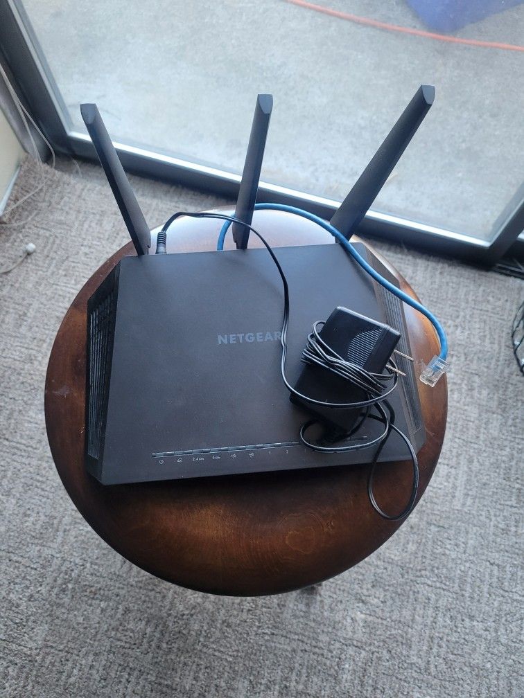Night Hawk Dual Band Wifi Router 2.2 GPS