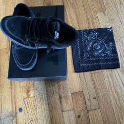 Travis Scott Black Phantom 