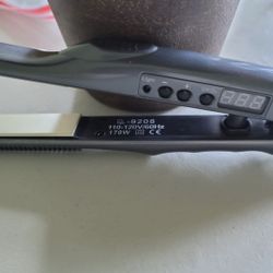 Q 8 Semi Curve Iron In 1” Ceramic  IN SALE