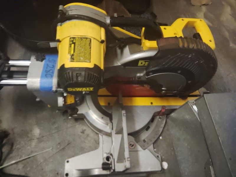 Dewalt Table Saw