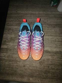 Nike Women's Air Vapormax Plus