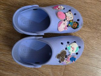 Crocs size 11C