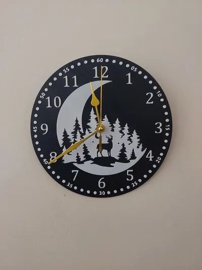 wildlife clock