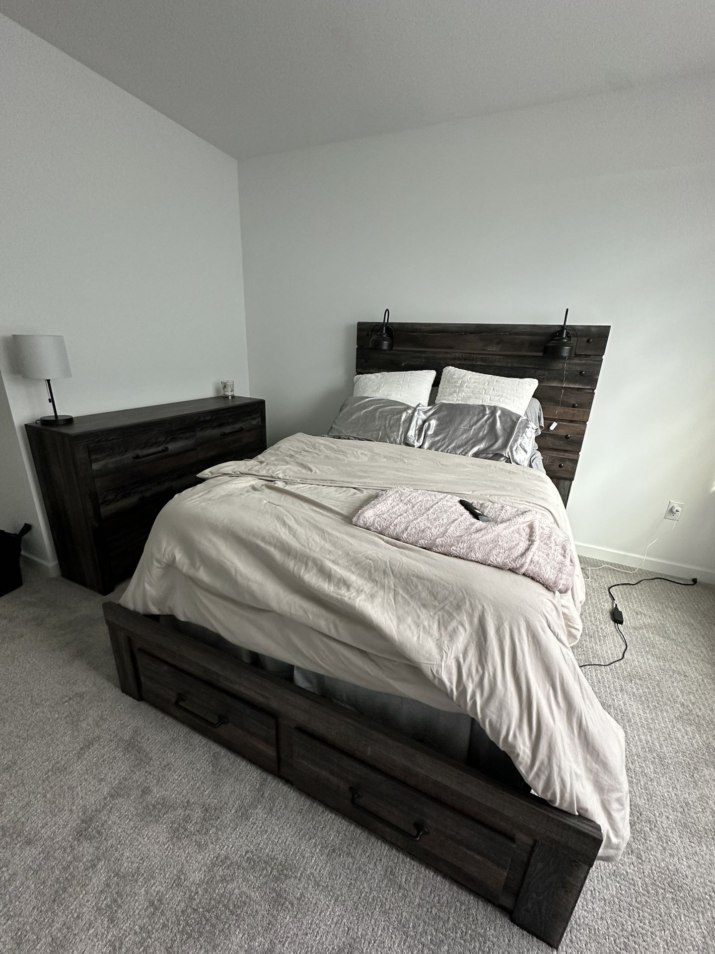 Rustic Bedroom Set Queen