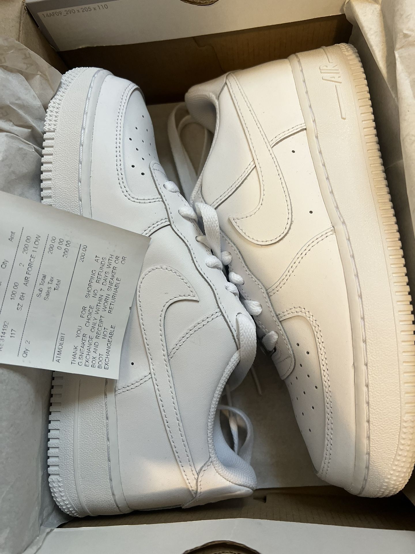 nike air force 1s (6.5)