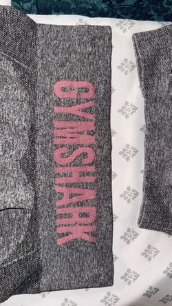 Gymshark sizes small $19.99 Each precio firme , price final