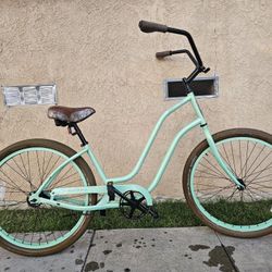 3G Venice 26 Inch Beach Cruiser Bike $160