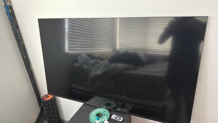 55 inch TLC TV
