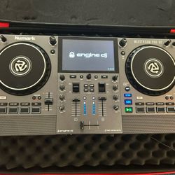 Numark Midstream Pro Go DJ Controller