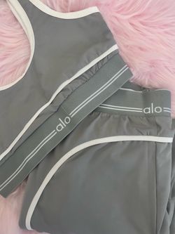 Grey alo set