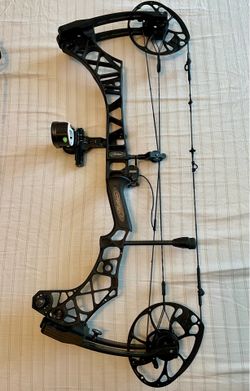Mathews VXR w/ extras