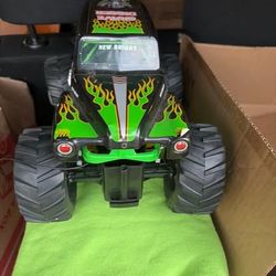New Bright Grave Digger RC Monster Truck 1:15 Scale - No Remote - OBO