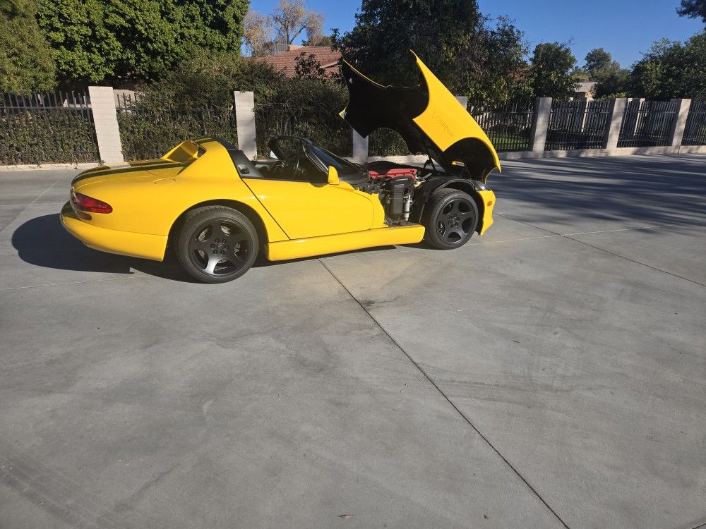 2001 Dodge Viper