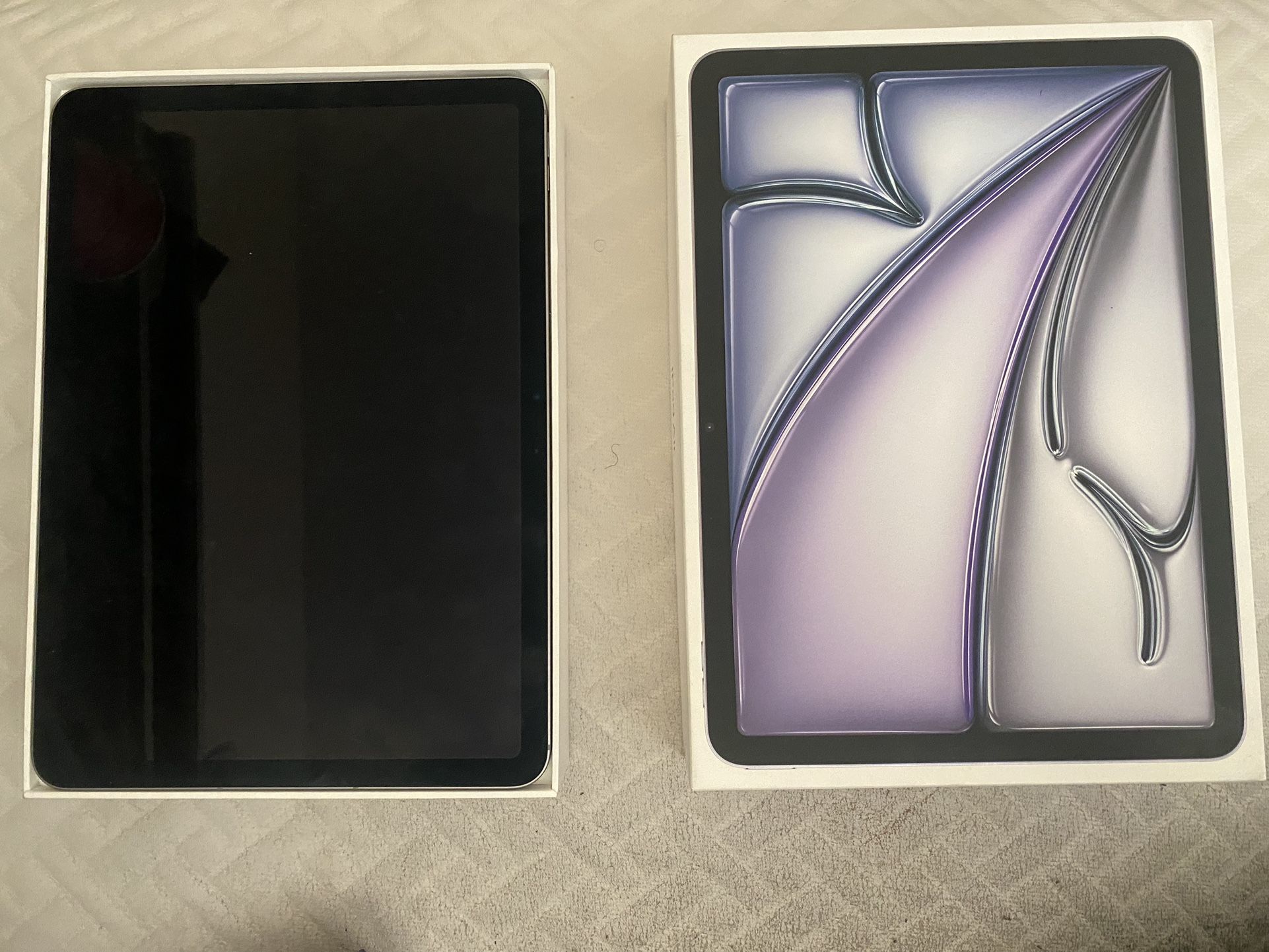 128 GB iPad Air 11 Inch M2 Cellular
