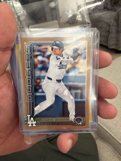 Ohtani baseball card