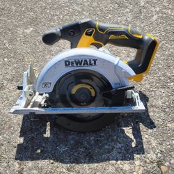 DeWalt Skillsaw