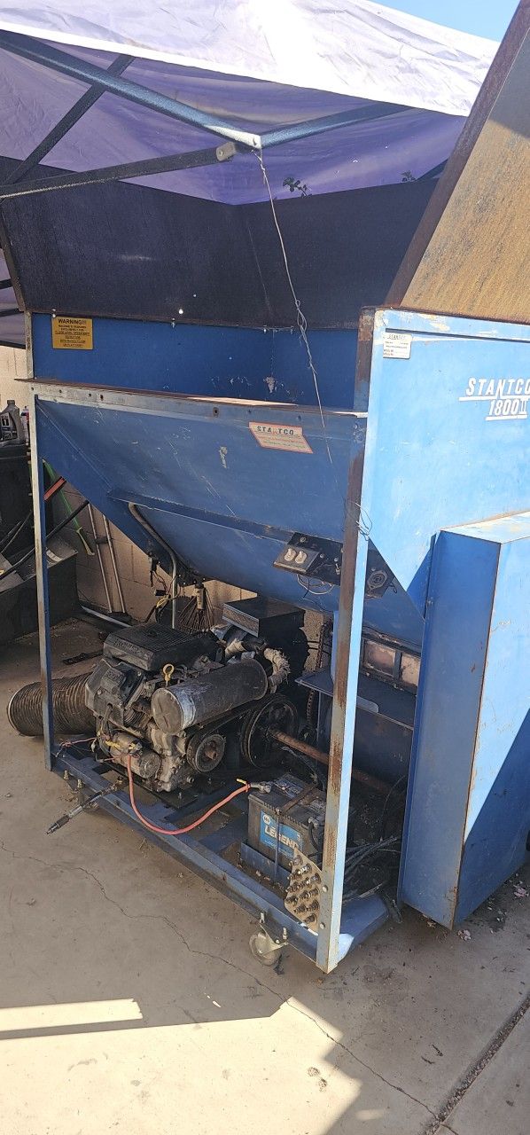 Insulation Blow Machine Stenteco 1800 ll Works Great. 8500.00