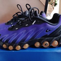 Nike Air Max size 10.5 mens