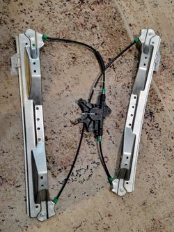 DODGE/CHRYSLER WINDOW REGULATOR 