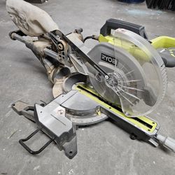 Robin 15 Amp 12" Miter Saw