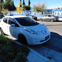 Nissan LEAF Año 2015 Con 47 Mil Millas ELECTRICO