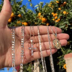 Latin Chains ✨Cadenas Latinas✨