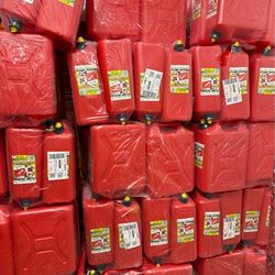 Brand new 160 Scepter 20 liter / 5.3 gallon Gasolint Jerry Cans