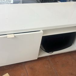 Tv Stand White Good Condition 