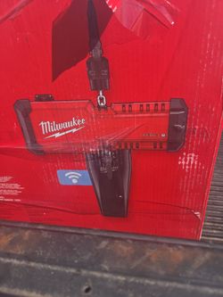Milwaukee
M18 ONE-KEY 18-Volt Lithium-Ion Brushless Cordless Compact 1-Ton 20 ft. Chain Hoist Combo Kit STORE PRICE $4499