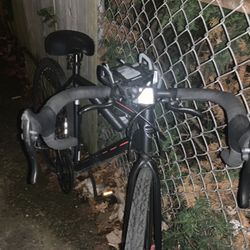 Kent Road Bike, 700cc Wheels And 53’ Frame